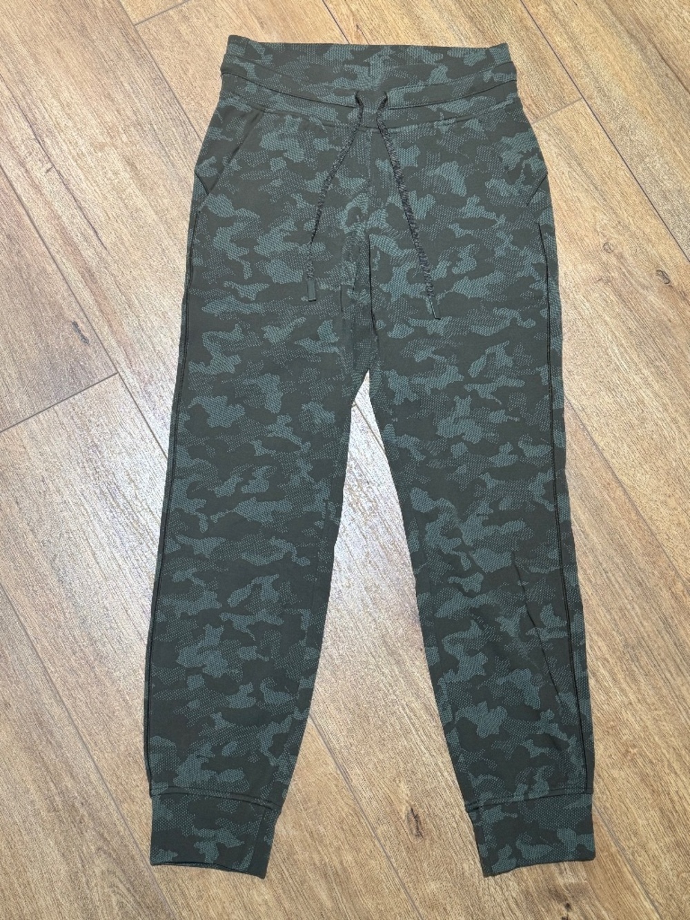 Lululemon joggers